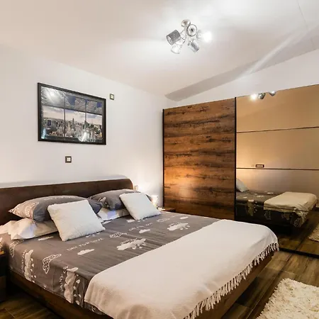 1 Bedroom Beautiful In Postira